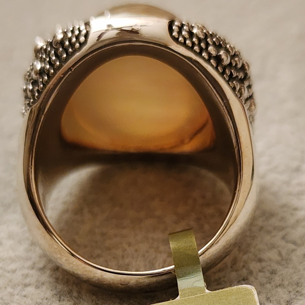 Mother Of Pearl Ring. NWT - Picture 3 of 10